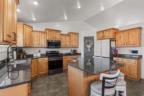 Tiny photo for 154 N 875 W, Clearfield, UT 84015 (MLS # 2125495)