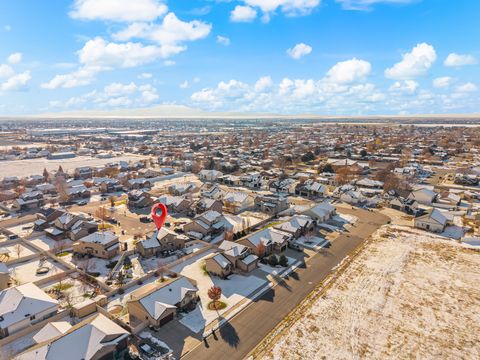 Tiny photo for 154 N 875 W, Clearfield, UT 84015 (MLS # 2125495)