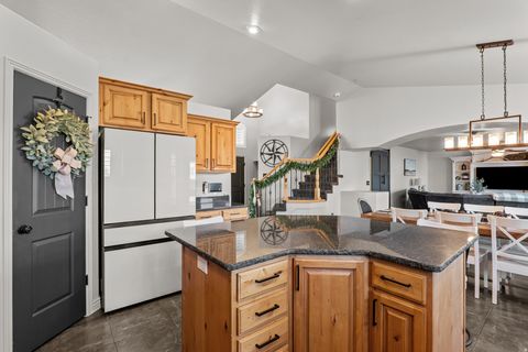 Tiny photo for 154 N 875 W, Clearfield, UT 84015 (MLS # 2125495)