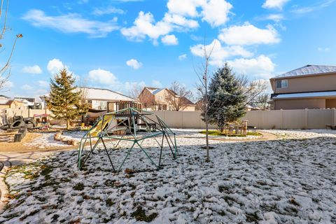Tiny photo for 154 N 875 W, Clearfield, UT 84015 (MLS # 2125495)