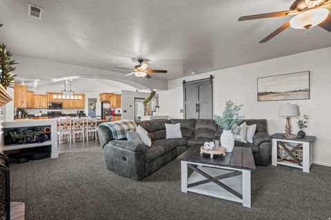 Tiny photo for 154 N 875 W, Clearfield, UT 84015 (MLS # 2125495)