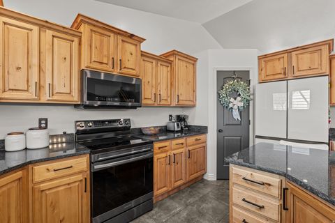 Tiny photo for 154 N 875 W, Clearfield, UT 84015 (MLS # 2125495)