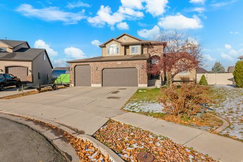 Tiny photo for 154 N 875 W, Clearfield, UT 84015 (MLS # 2125495)