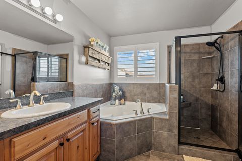Tiny photo for 154 N 875 W, Clearfield, UT 84015 (MLS # 2125495)