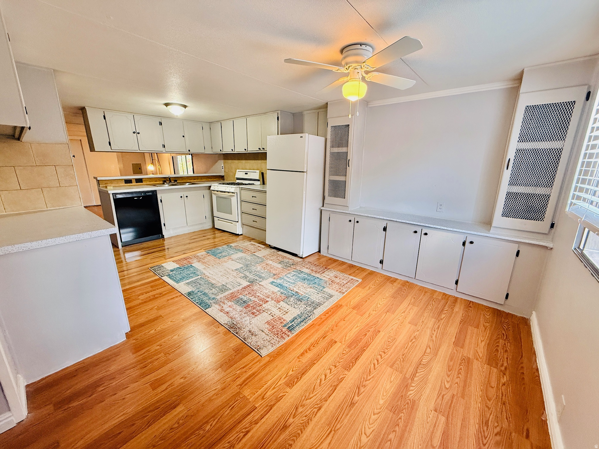 WILLOW CREEK ESTATES - Residential