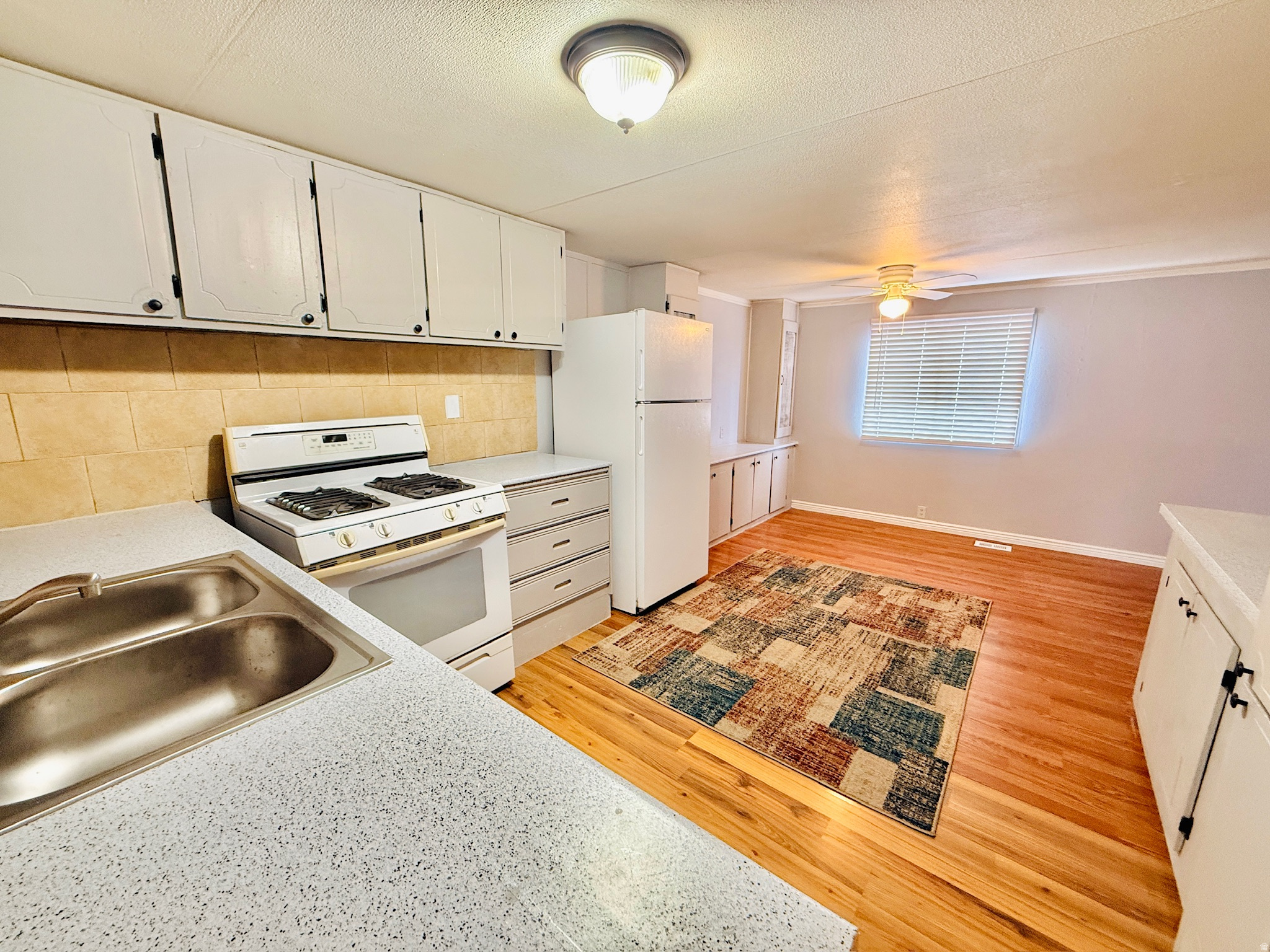 WILLOW CREEK ESTATES - Residential