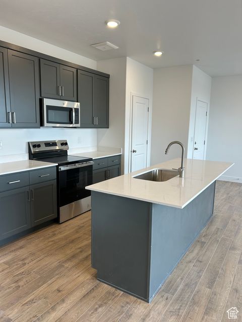 Photo of 858 S 200 E #3-303, Spanish Fork, UT 84660 (MLS # 2117087)