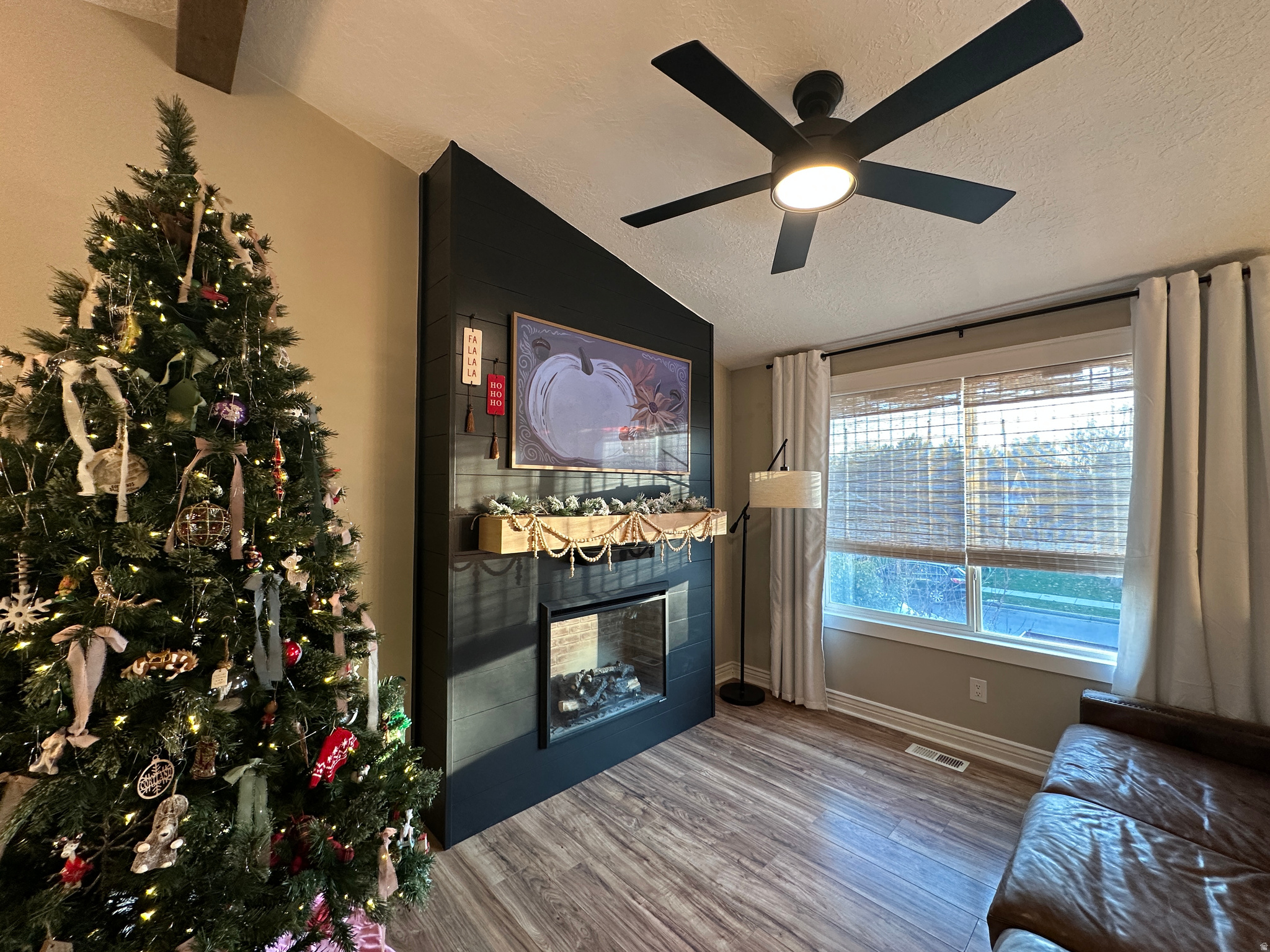 NORTH POINT VILLAGE - Residential