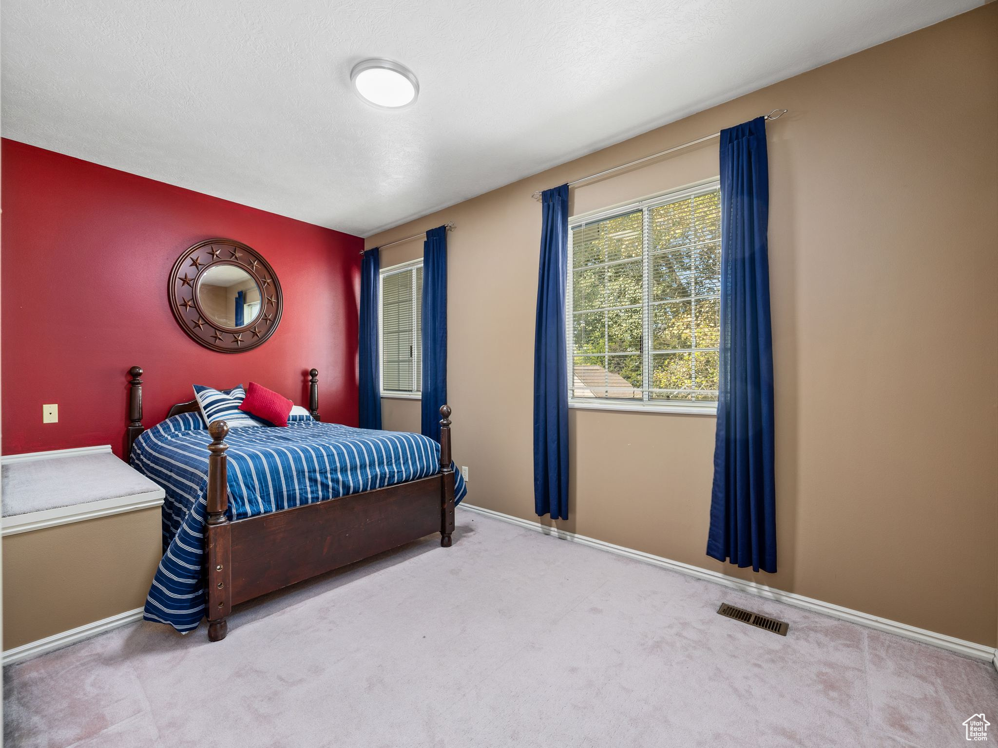 LINDON HILLS - Residential