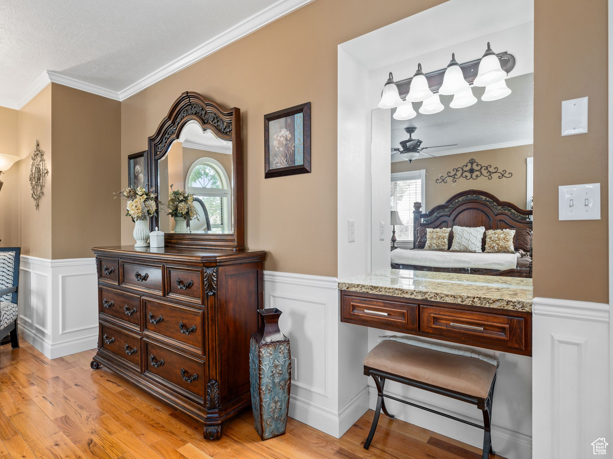 LINDON HILLS - Residential
