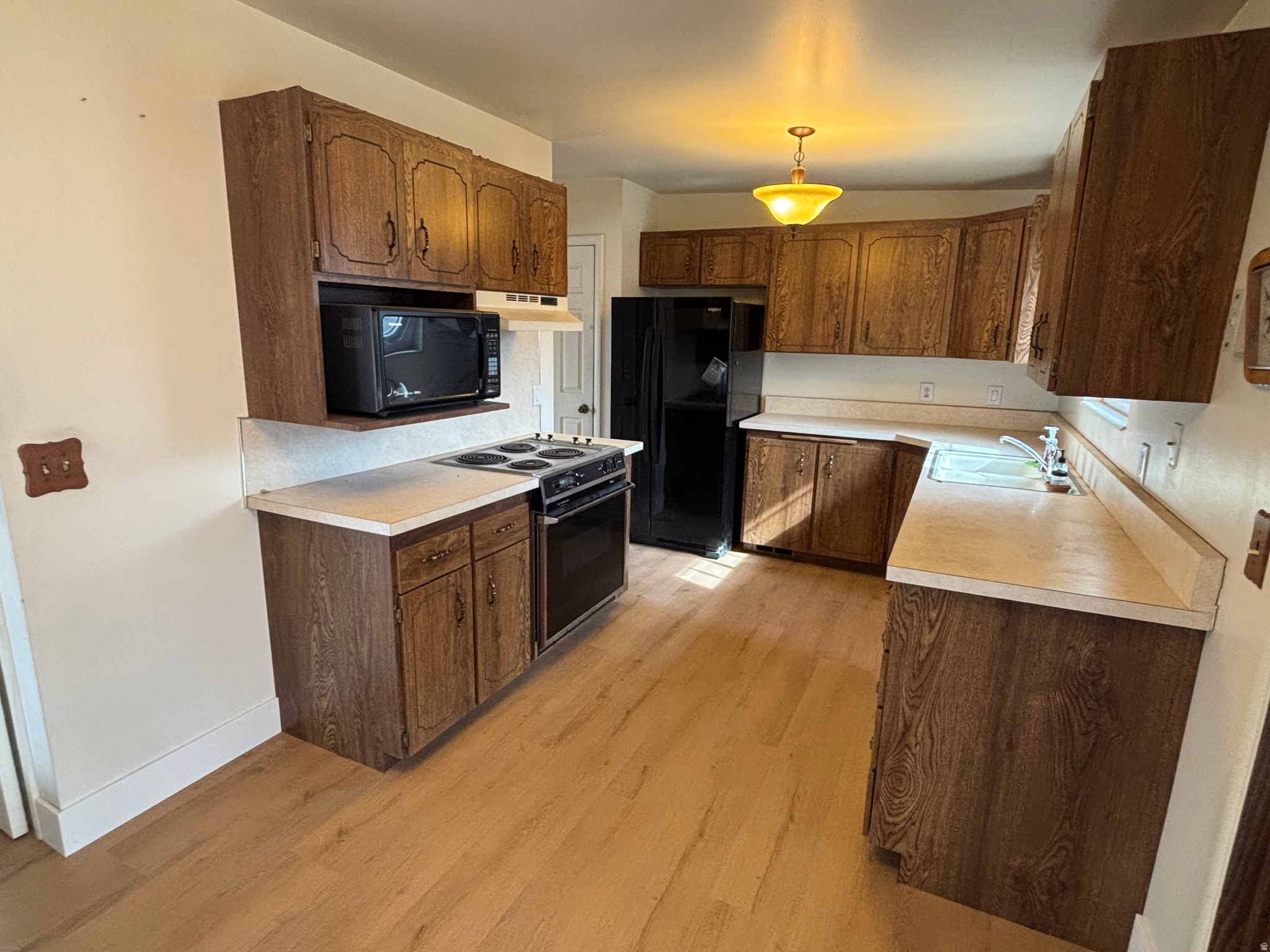 SAGE HILL - Residential