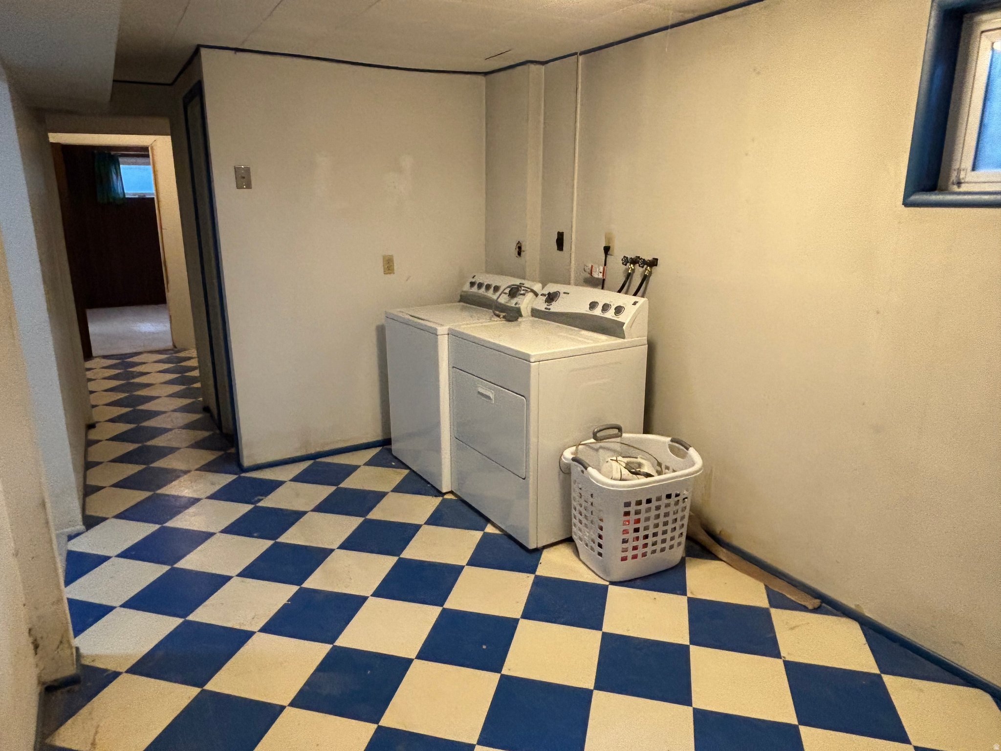 SAGE HILL - Residential