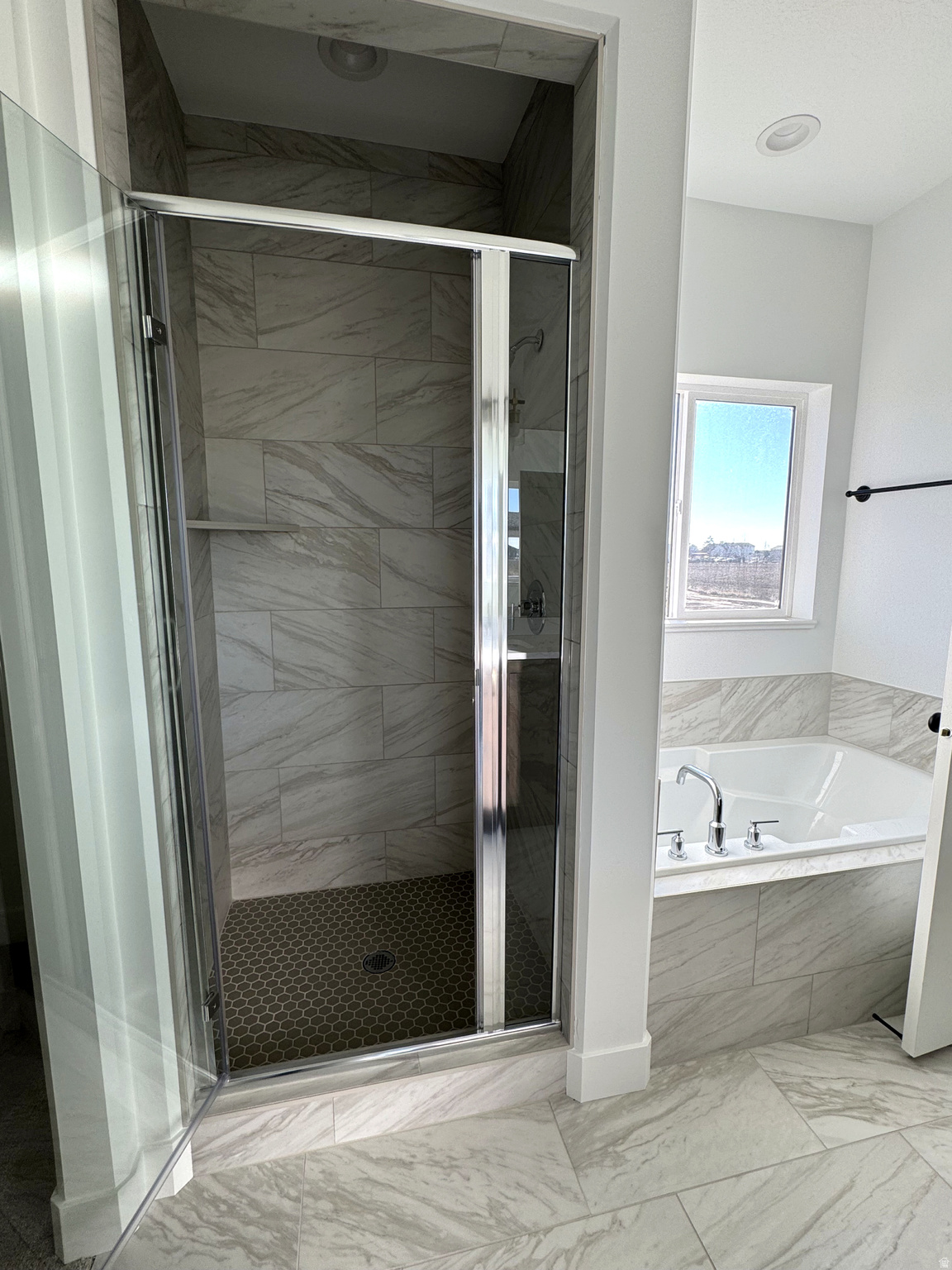 SINGLETREE ACRES - Residential