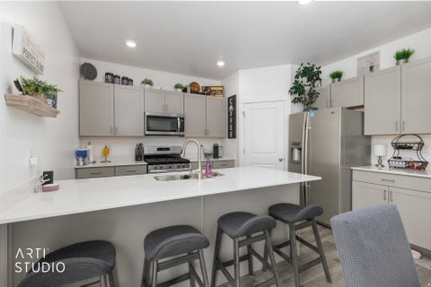 Tiny photo for 2717 N NICHOLES AVE E, Layton, UT 84040 (MLS # 2186211)