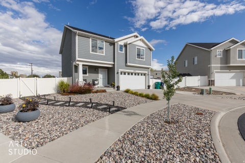 Tiny photo for 2717 N NICHOLES AVE E, Layton, UT 84040 (MLS # 2186211)