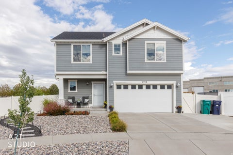 Tiny photo for 2717 N NICHOLES AVE E, Layton, UT 84040 (MLS # 2186211)