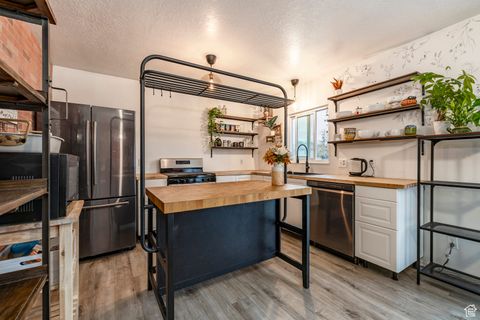 Tiny photo for 1959 S 200 E, Clearfield, UT 84015 (MLS # 2118719)