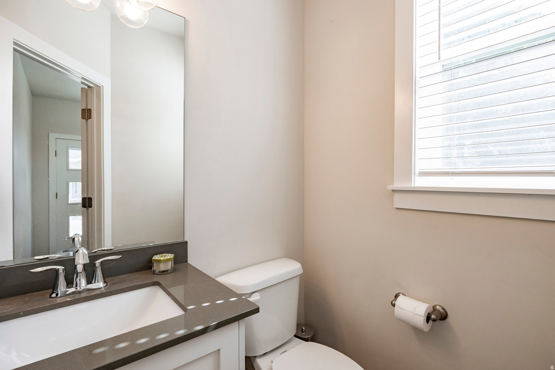 WEYBURN POINTE - Residential