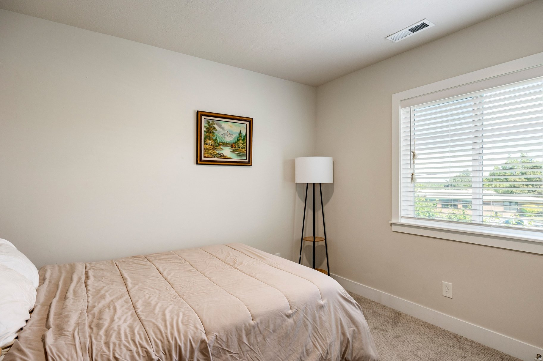 WEYBURN POINTE - Residential