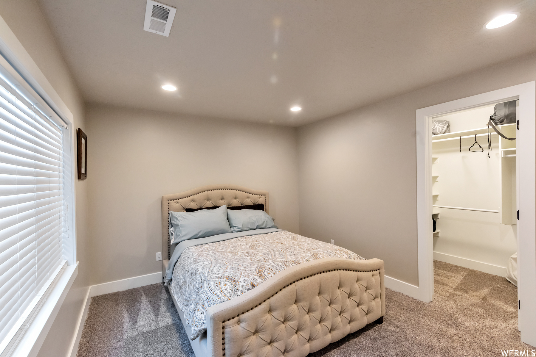 WINDSOR MEADOWS - Residential