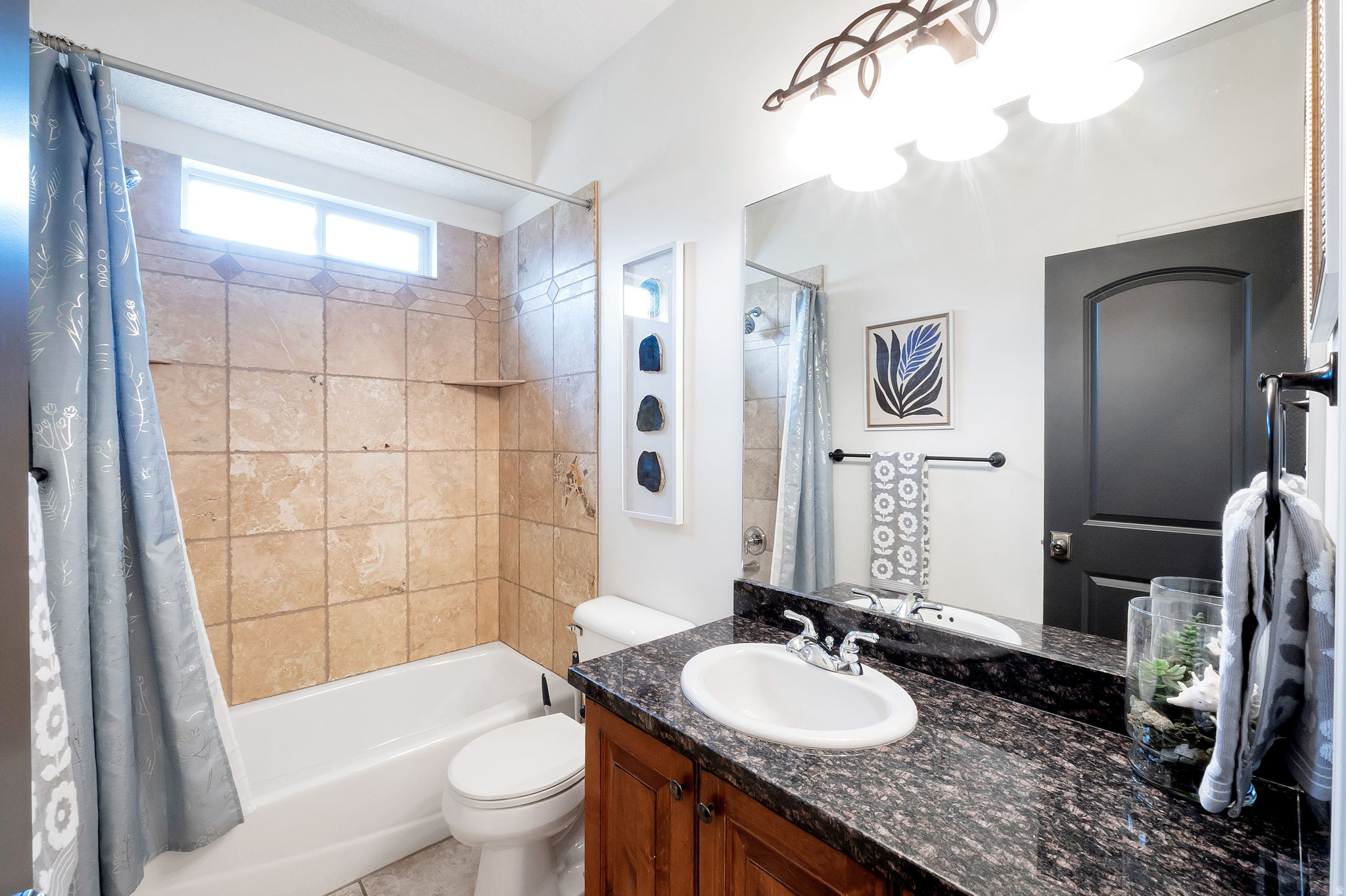 WINDSOR MEADOWS - Residential