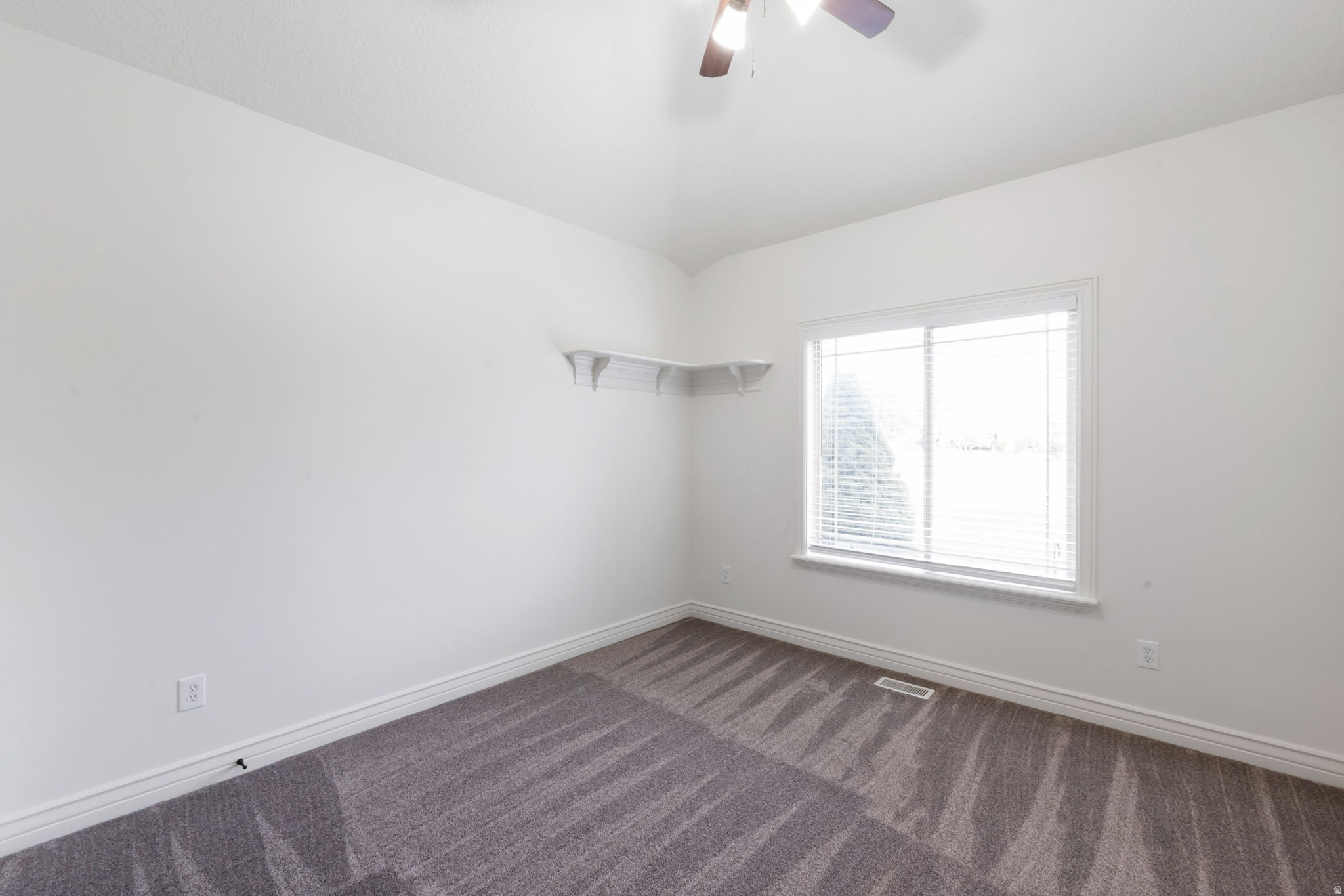 WINDSOR MEADOWS - Residential