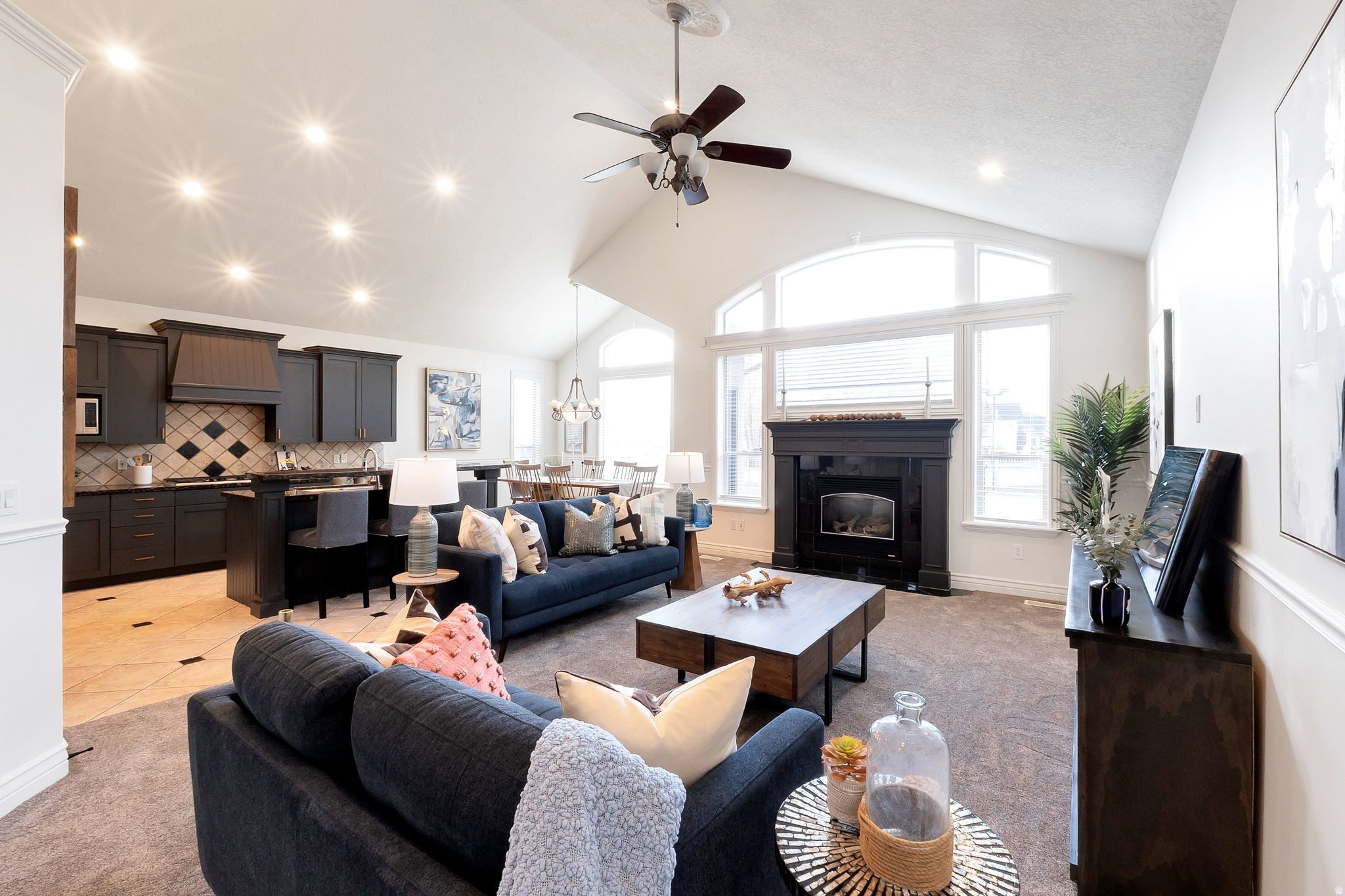 WINDSOR MEADOWS - Residential