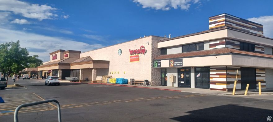 Lease from $1,450 to $3,300 Smith's Shadow Anchor It boasts a prime central location adjacent to Highway 89, Smith's Food and Drug, the CVTD Transit Center, and a variety of other  businesses. With thoughtful upgrades and design enhancements, this property offers improved functionality, making it an excellent choice for any business seeking an accessible location. 1 Retail space main floor - 1 Office space 2nd floor