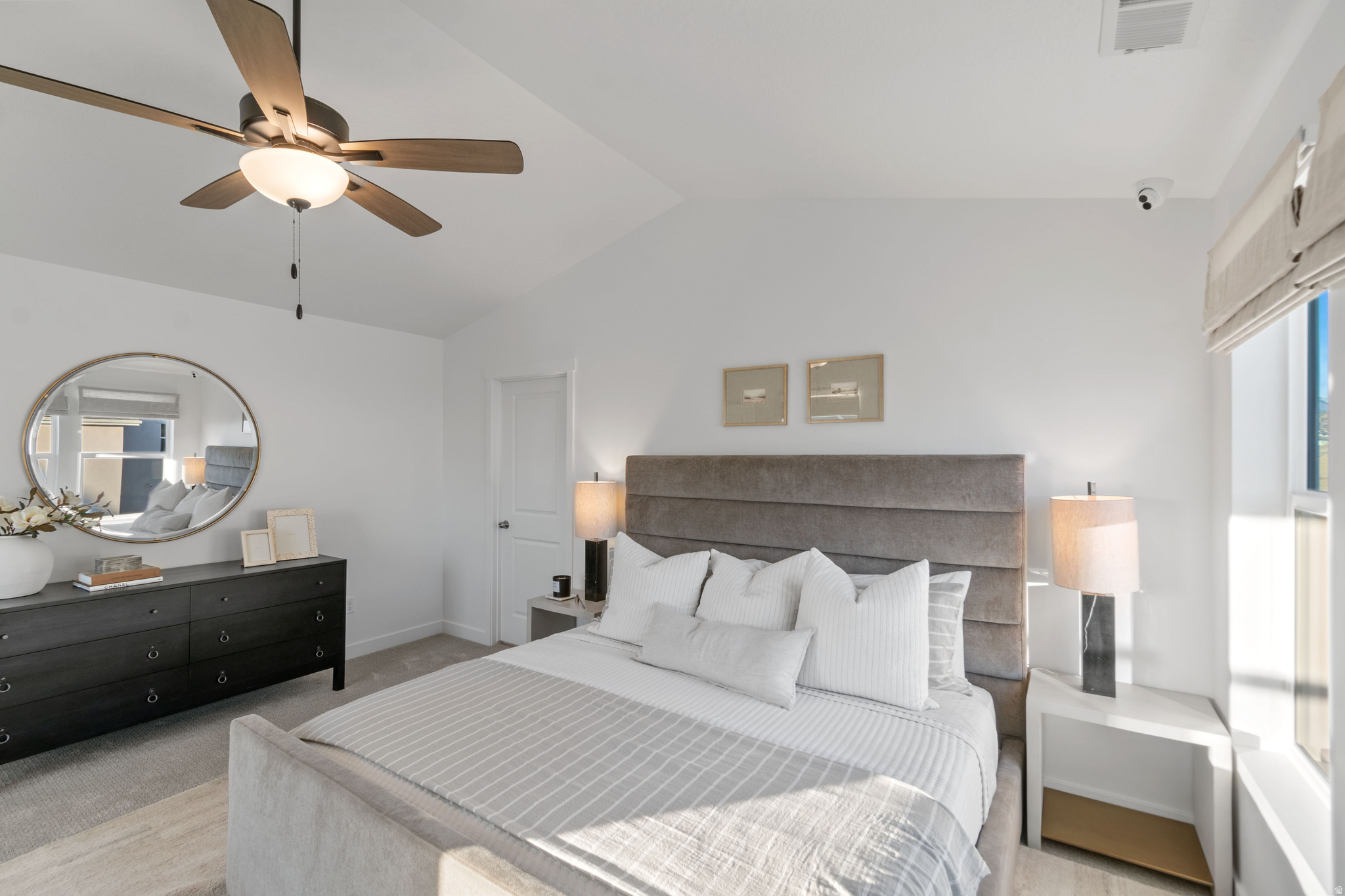 BEACON POINTE - Residential