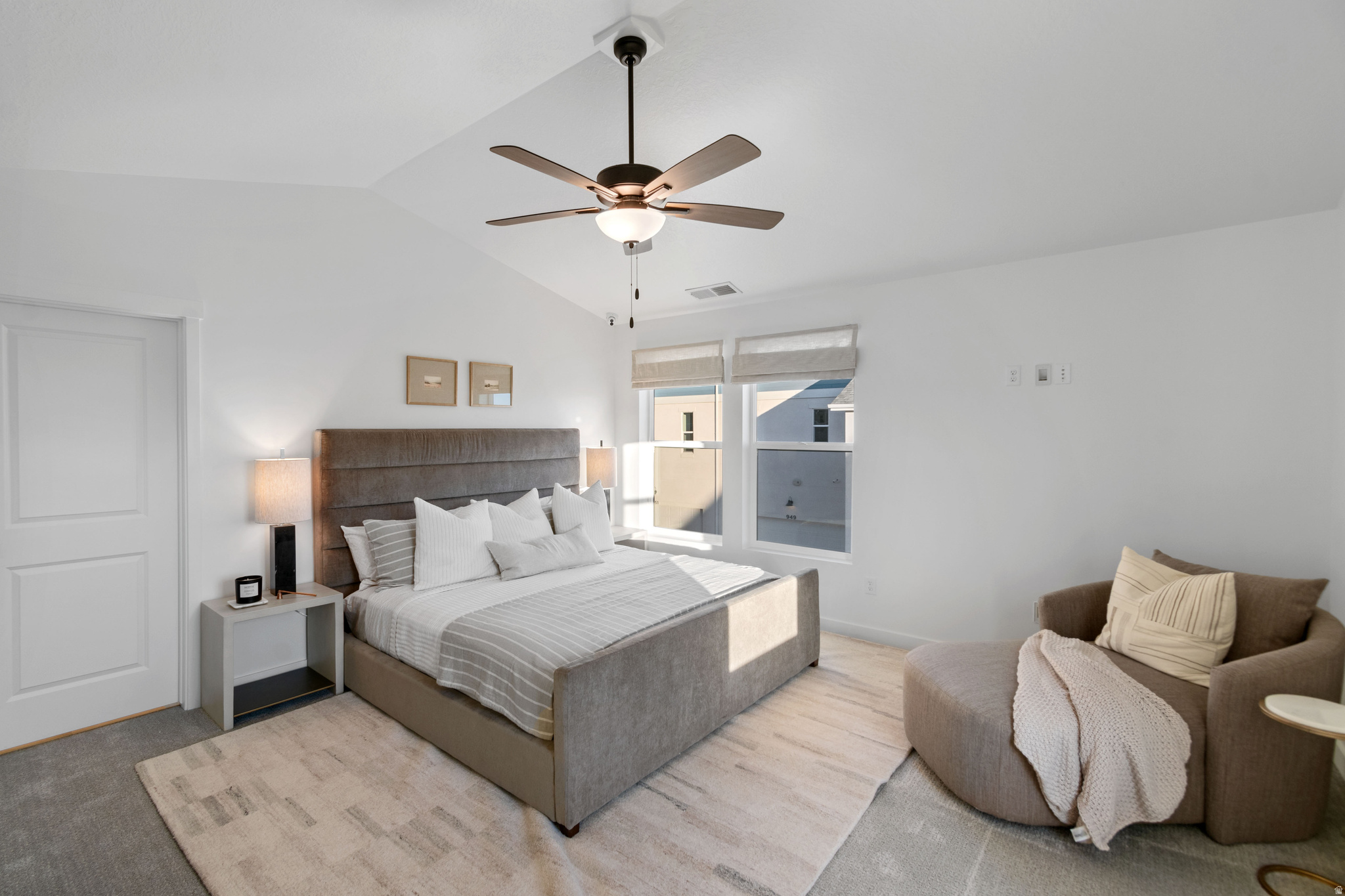 BEACON POINTE - Residential