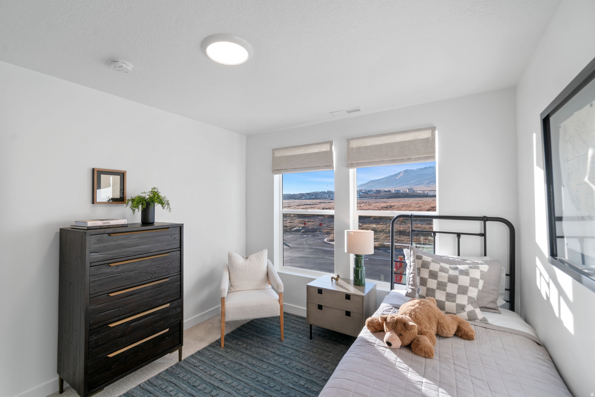 BEACON POINTE - Residential