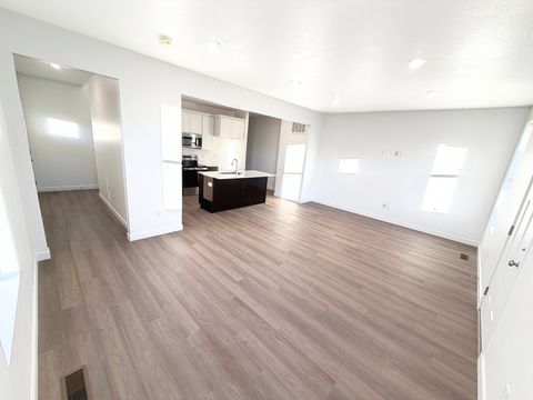 Tiny photo for 871 S MATHILDA DR #246, Saratoga Springs, UT 84045 (MLS # 2125894)