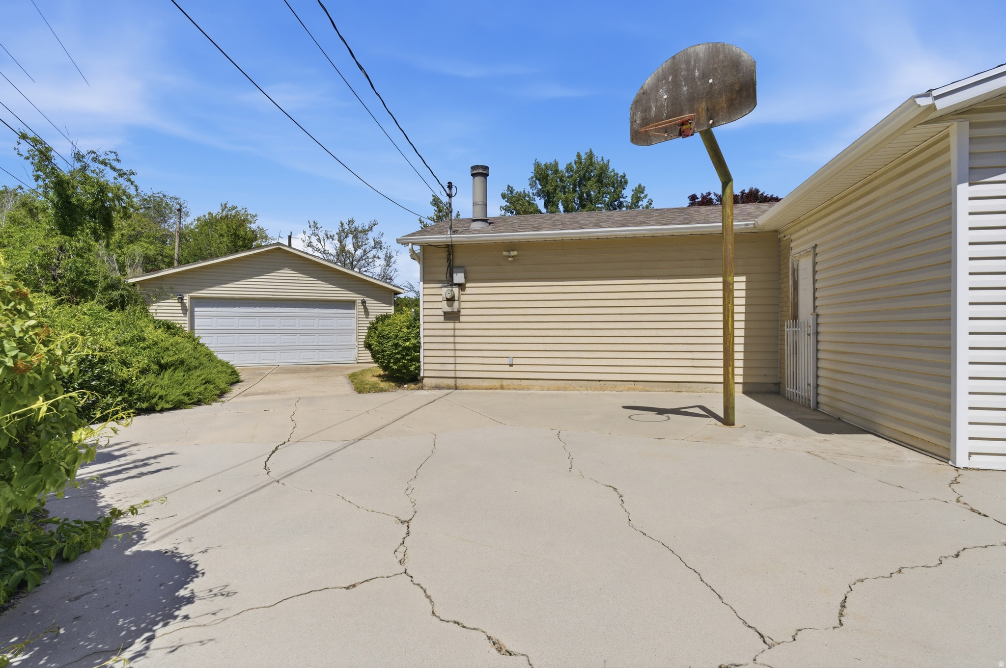 SILVER ACRES NO 2 - Residential