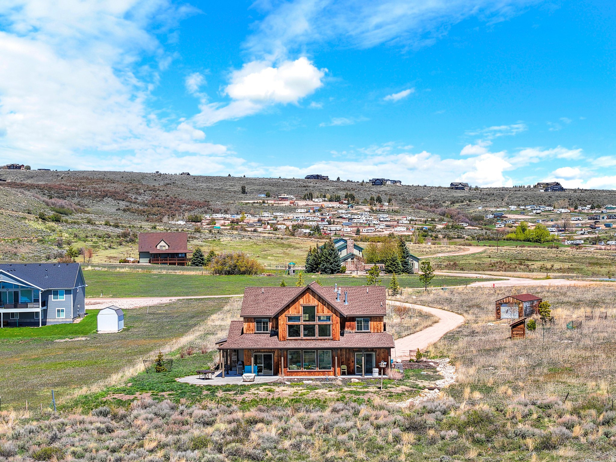 THE POINTE AT CANYON EST - Residential