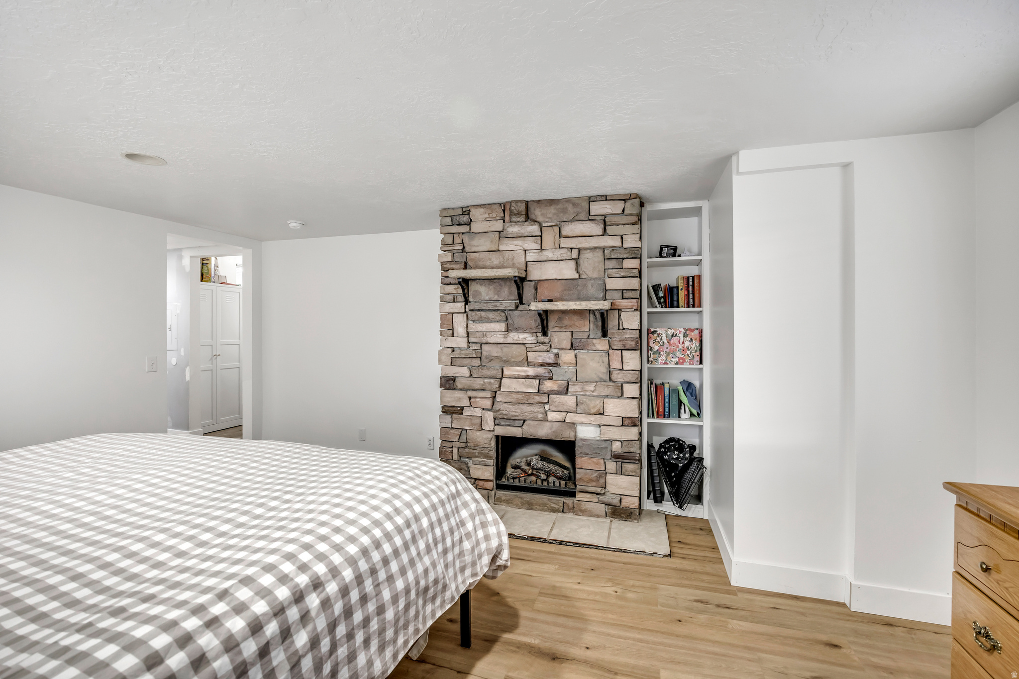 MOUNTAIN VIEW - Residential