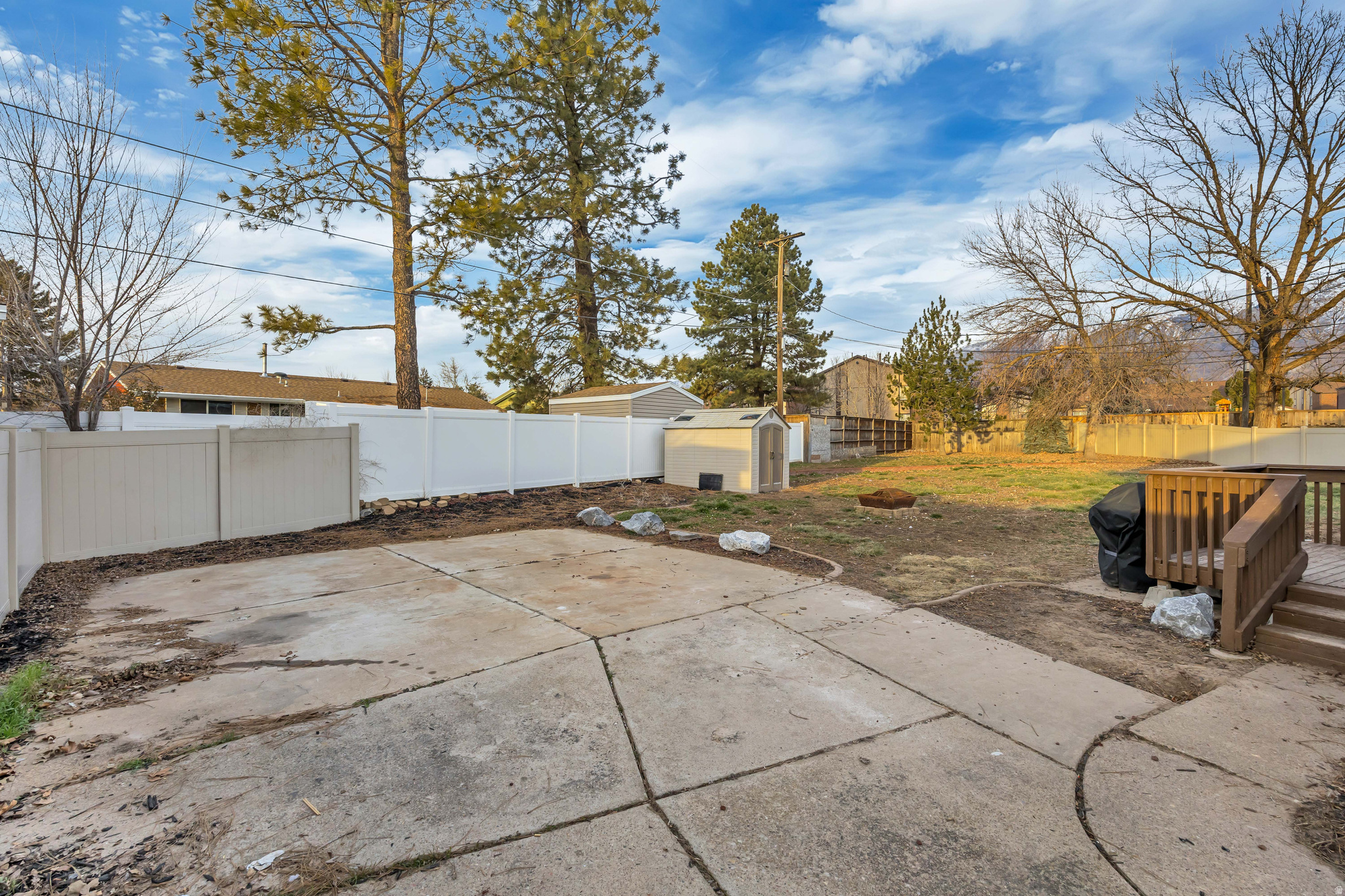 MOUNTAIN VIEW - Residential