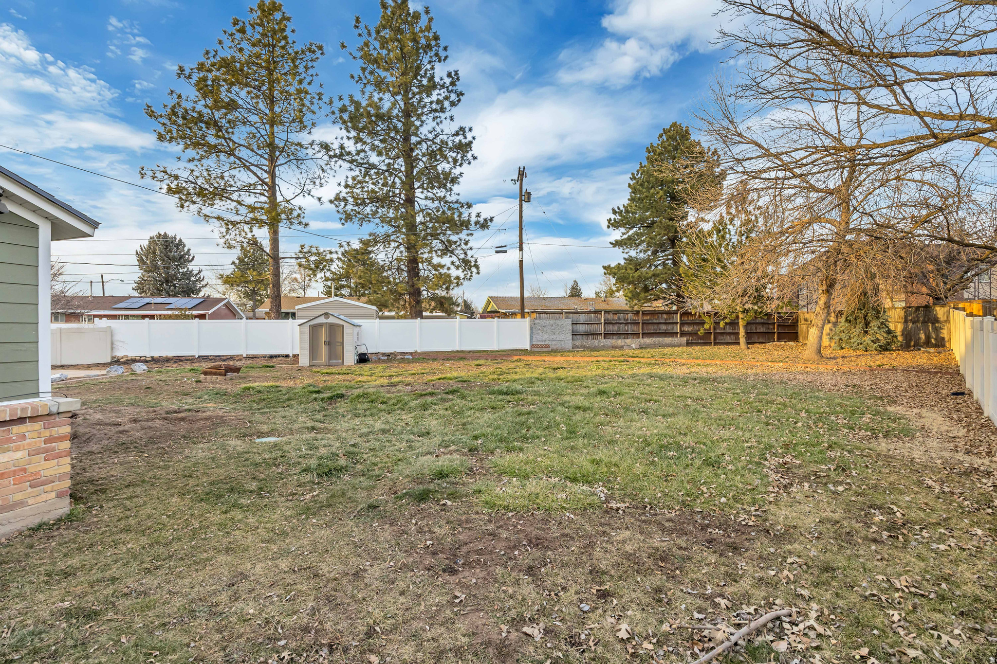 MOUNTAIN VIEW - Residential