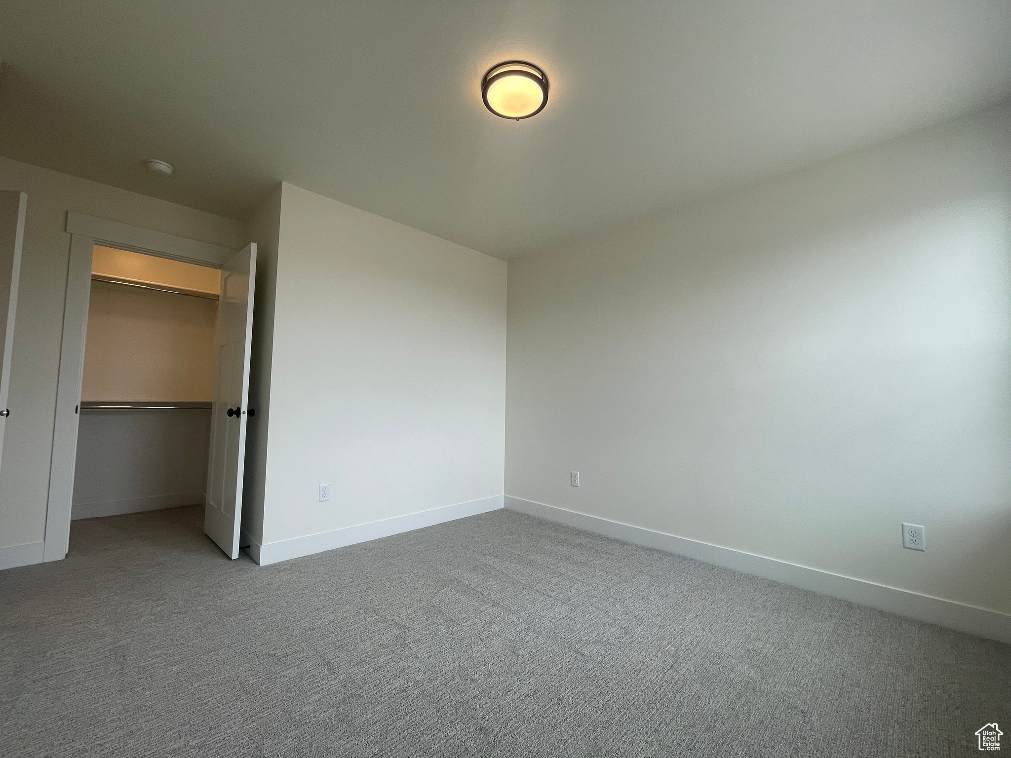 WESTFIELDS CENTRAL - Residential Income