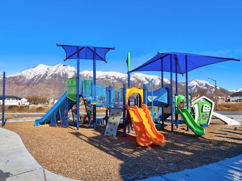 Tiny photo for 857 S GREENWAY DR W #LANE C, Springville, UT 84663 (MLS # 2097942)