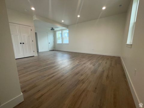 Tiny photo for 857 S GREENWAY DR W #LANE C, Springville, UT 84663 (MLS # 2097942)