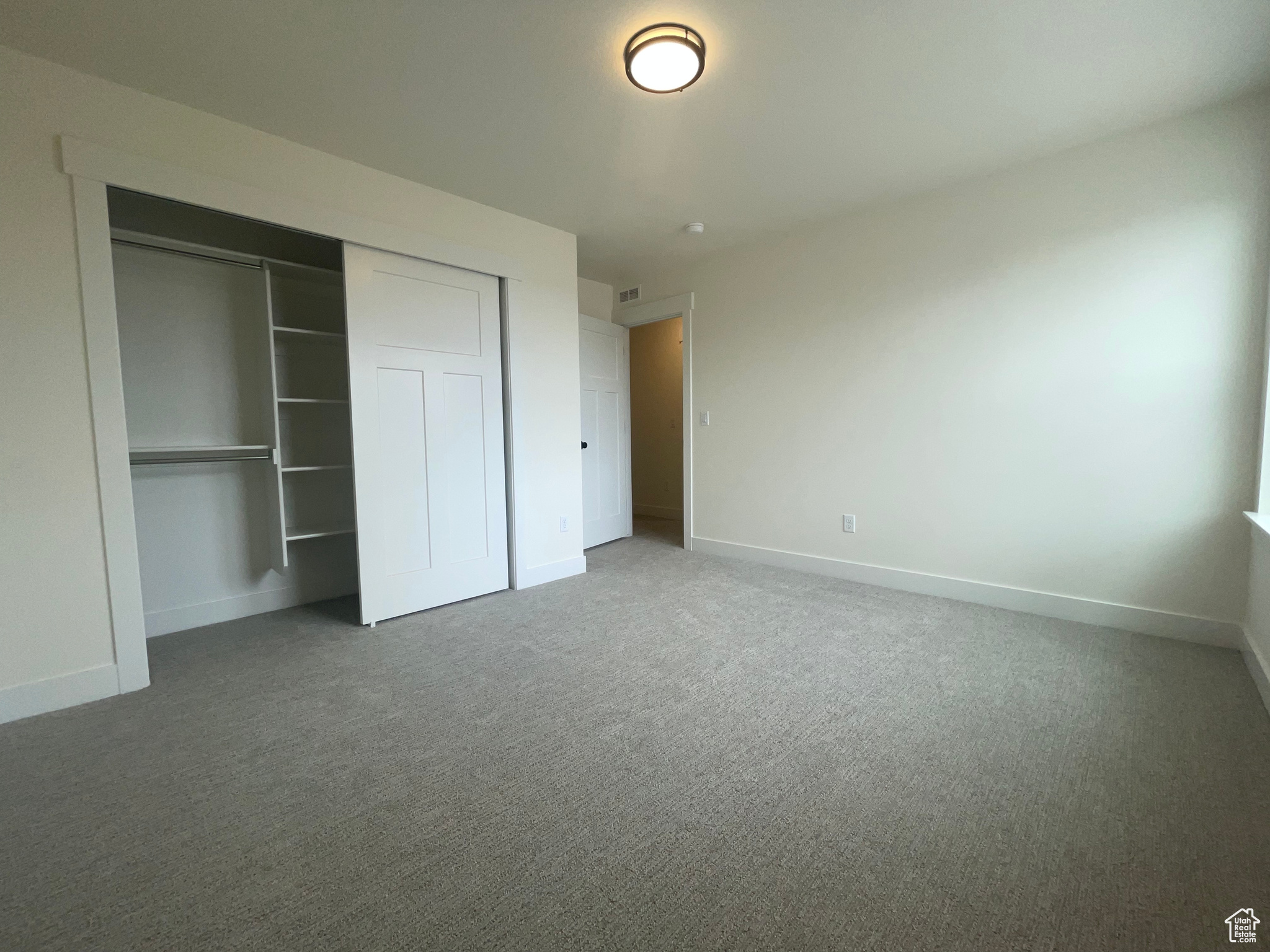 WESTFIELDS CENTRAL - Residential Income
