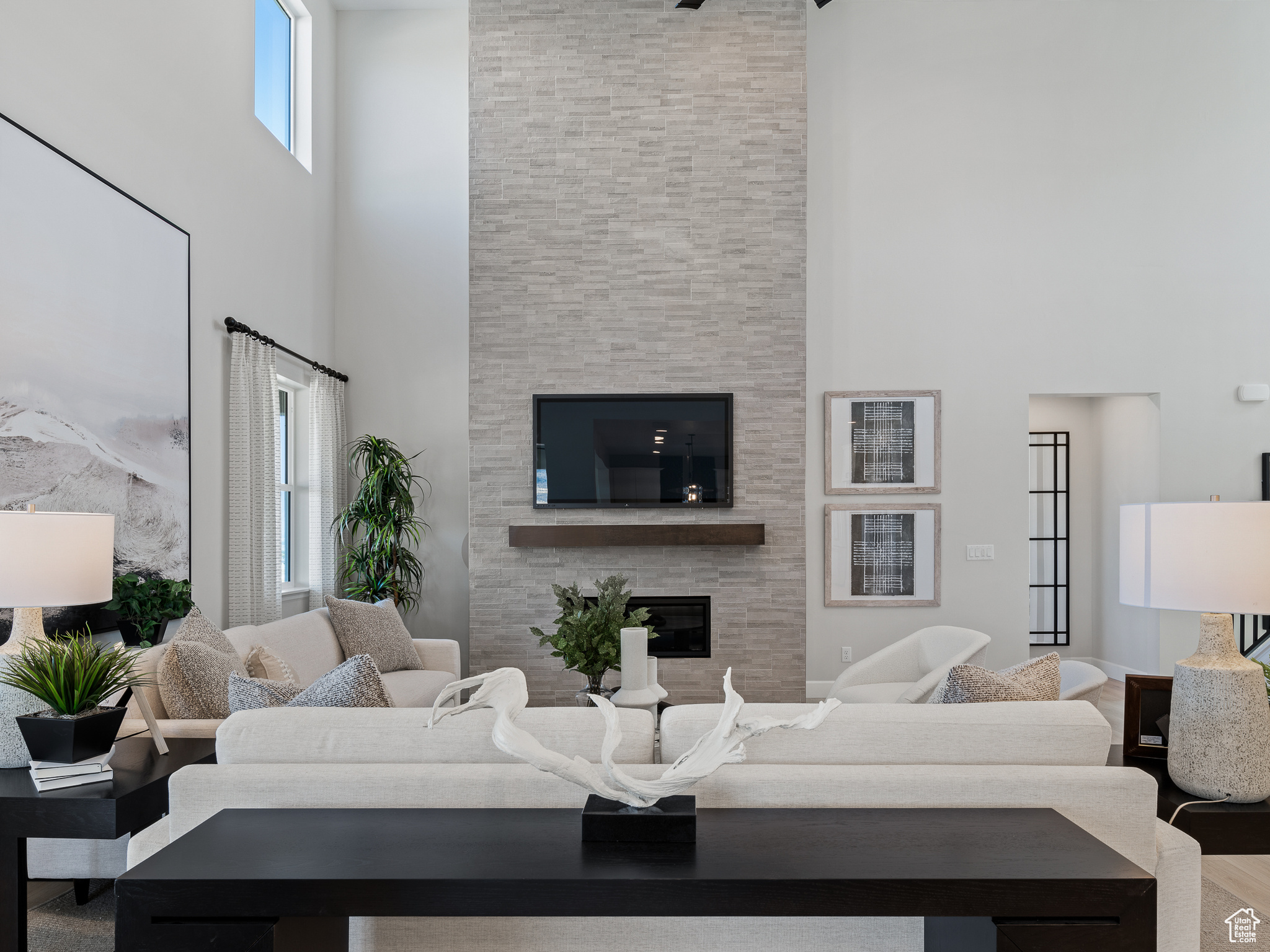CANYON VIEW - Residential