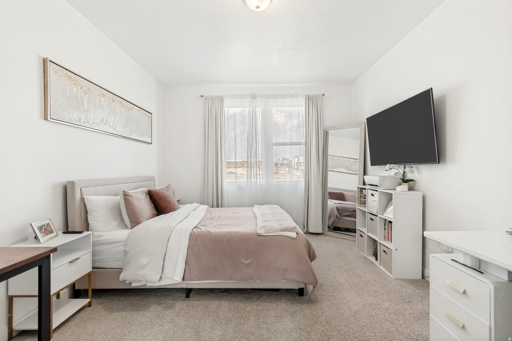 DAYBREAK - Residential