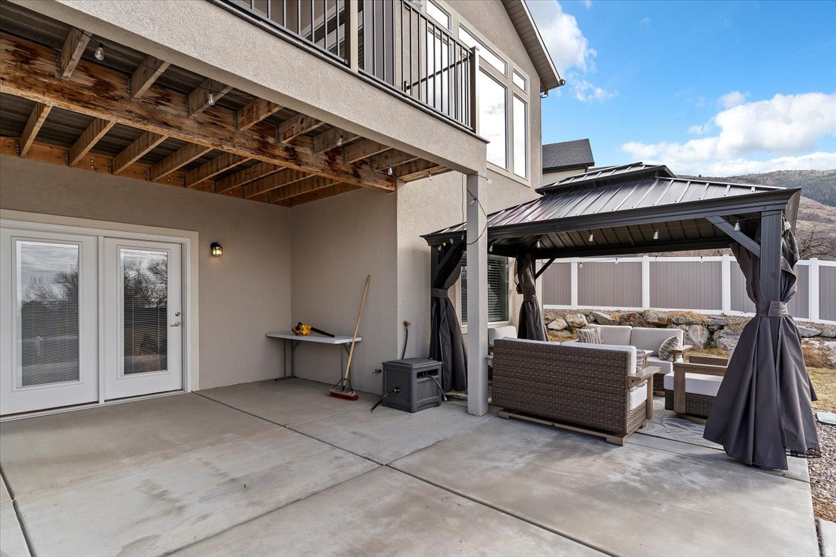 ORCHARD RIDGE - Residential