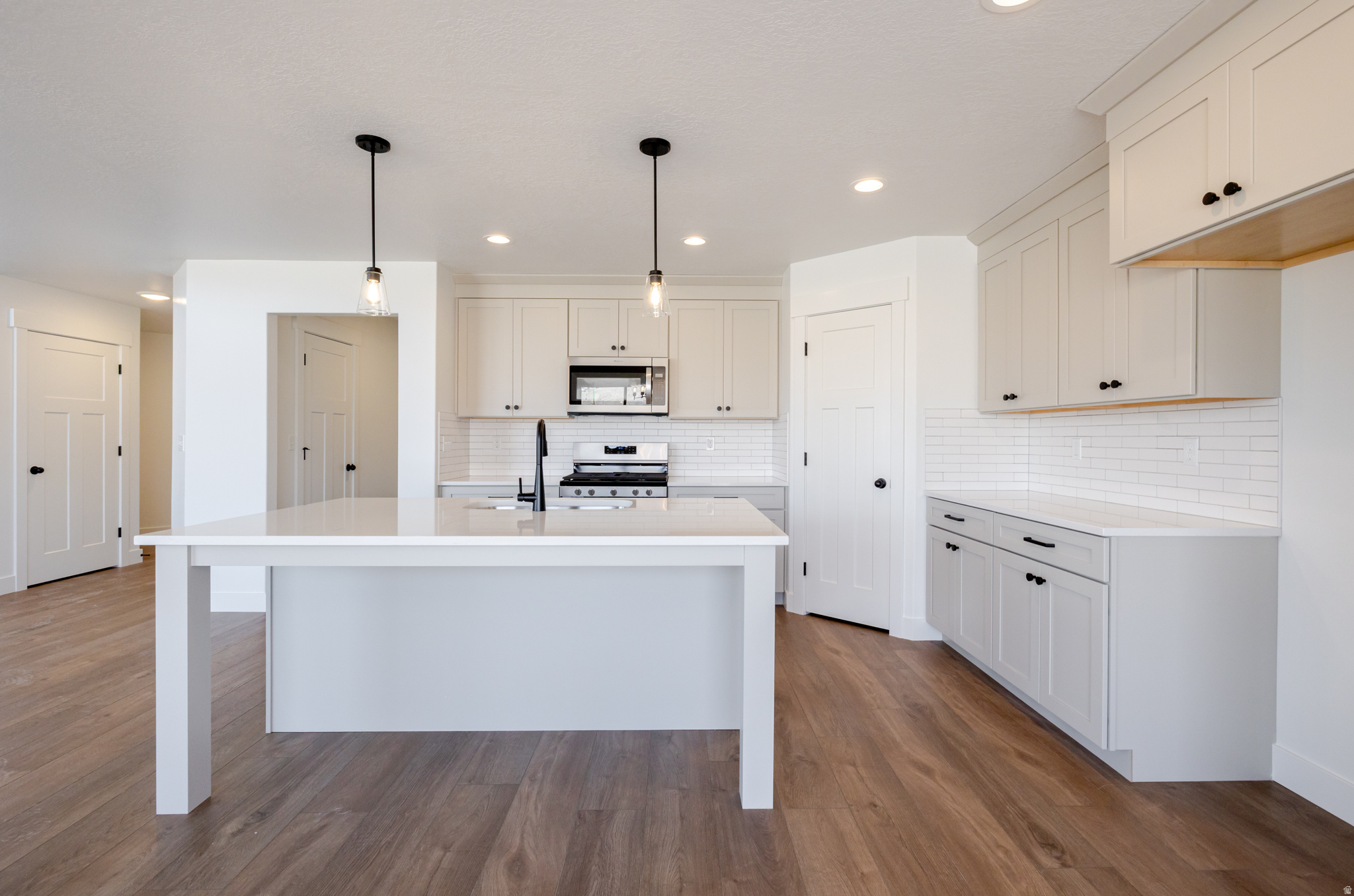 HIGHRIDGE - Residential