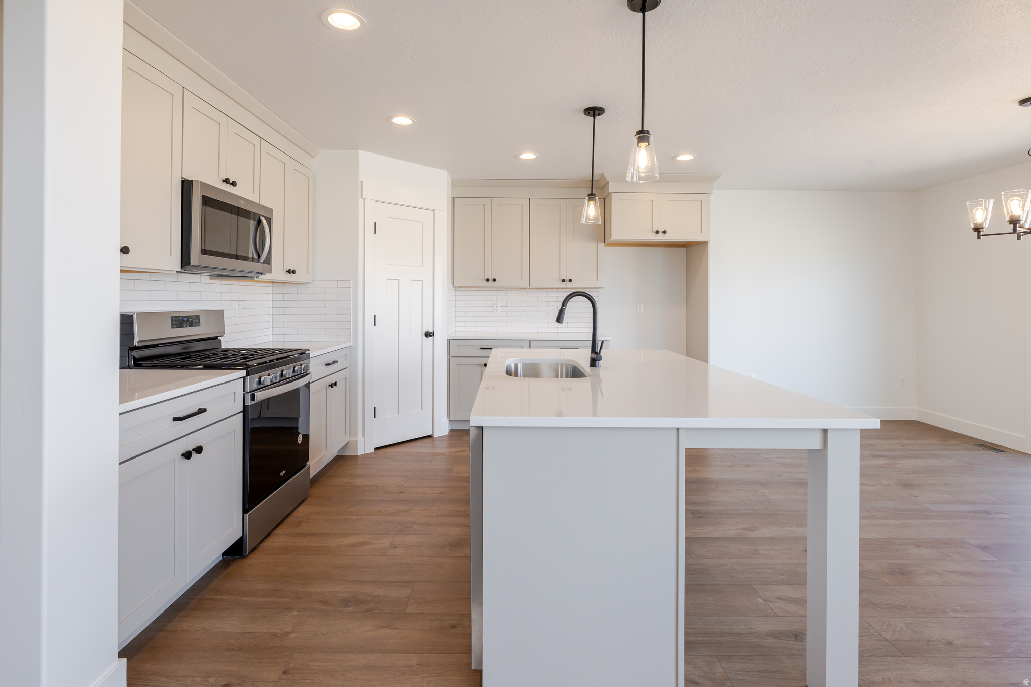 HIGHRIDGE - Residential