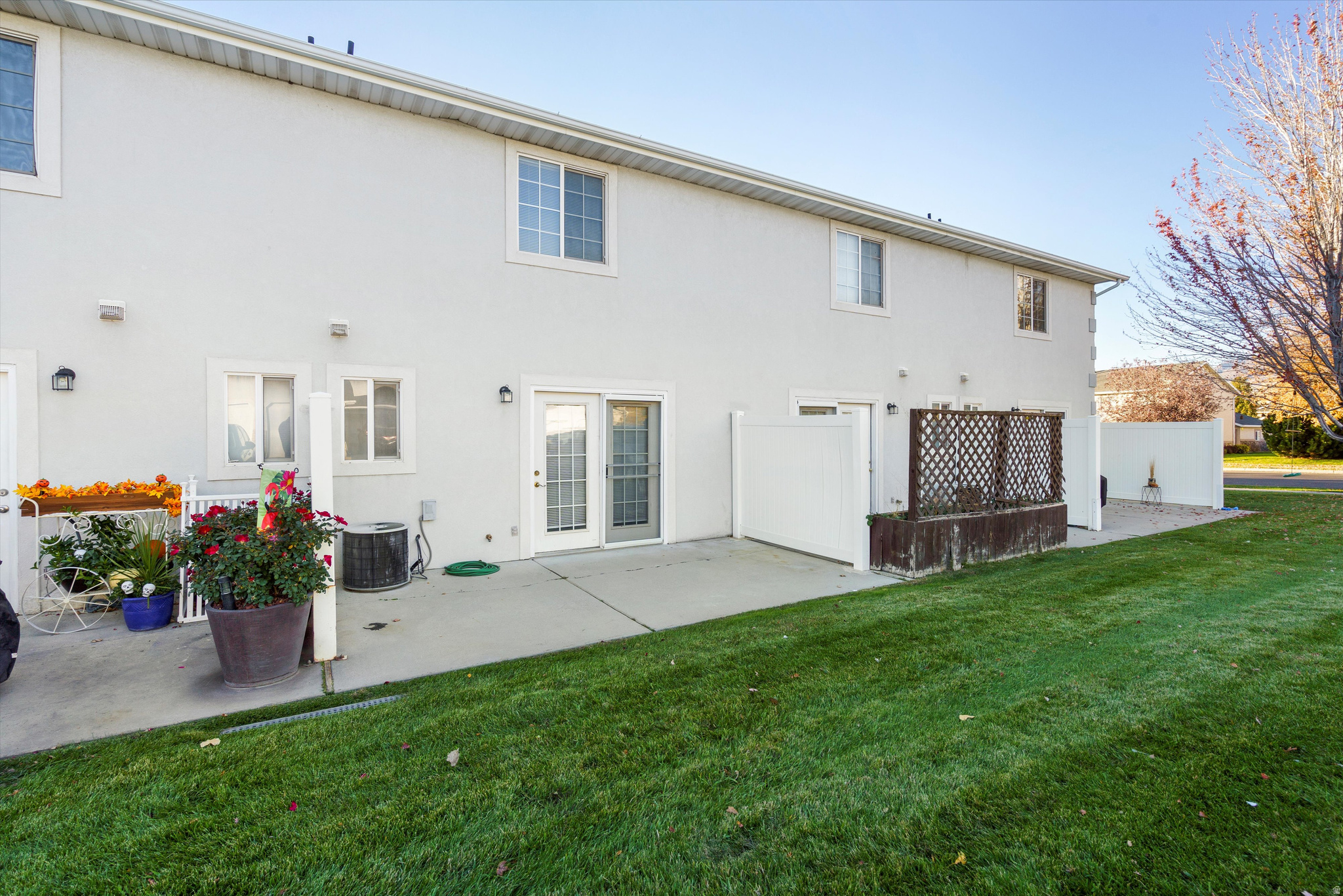 BLACKHAWK - Residential