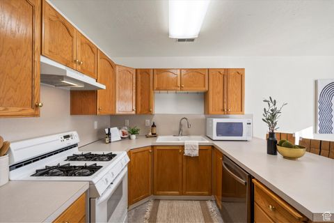 Tiny photo for 205 E 2300 N #63, North Ogden, UT 84414 (MLS # 2119084)