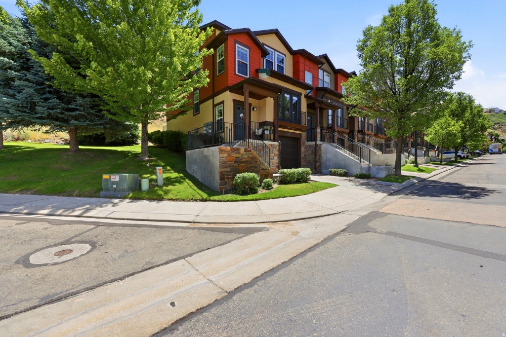 Photo of 14875 S OX CART LN, Draper, UT 84020 (MLS # 2163875)