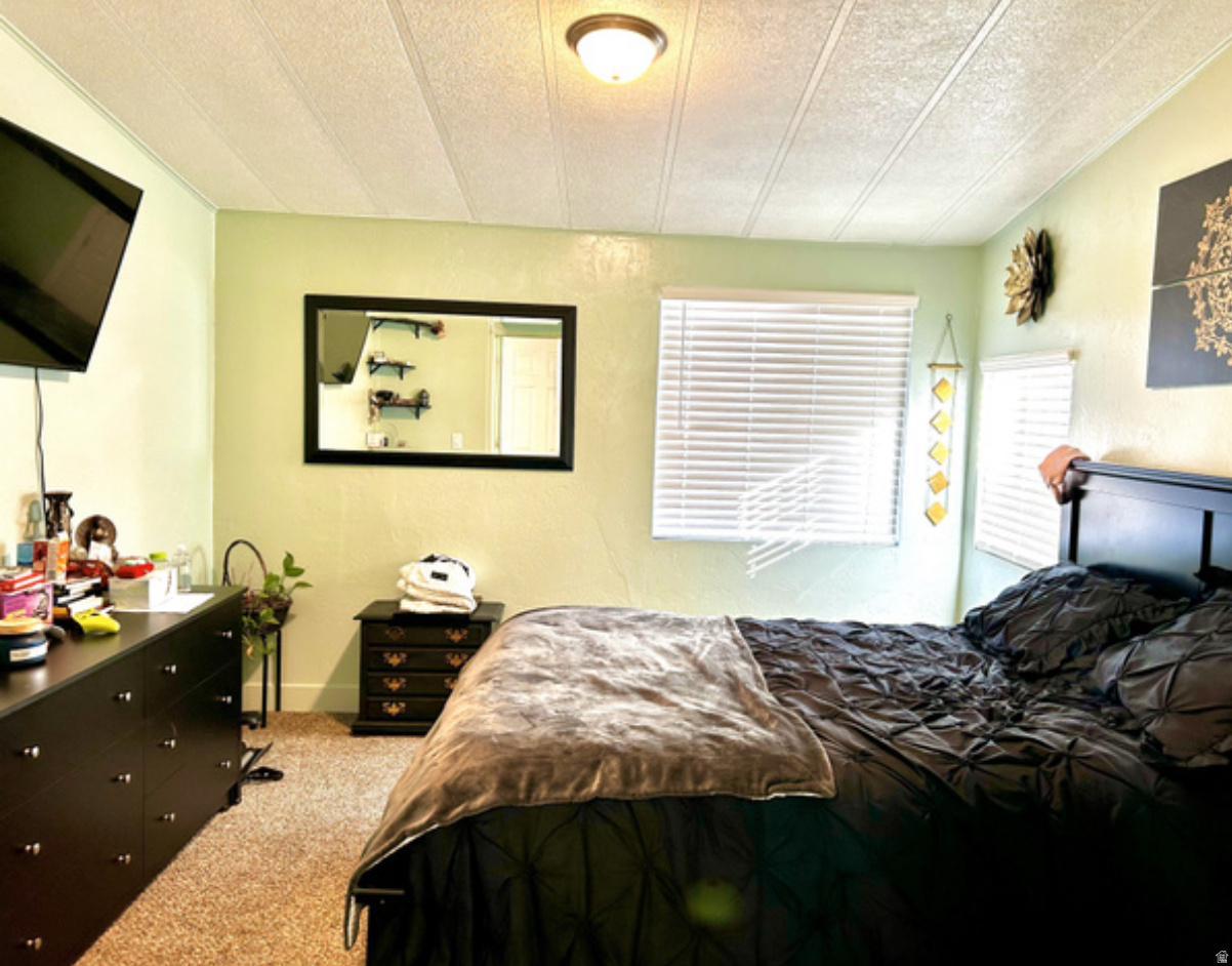 B HANCOCK MOBILE HOME - Residential